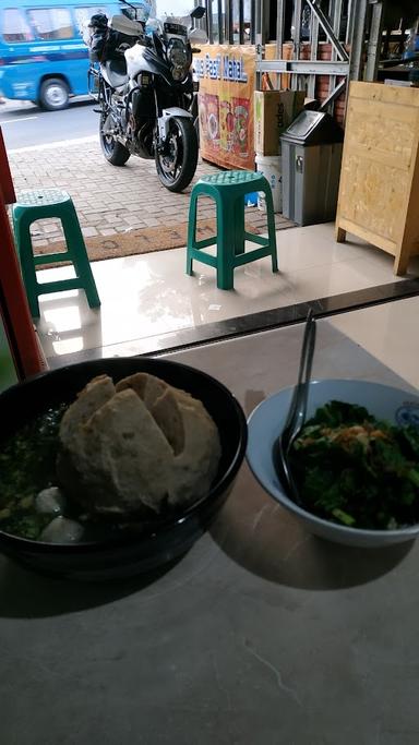 BAKSO SOLO CIHIDEUNG