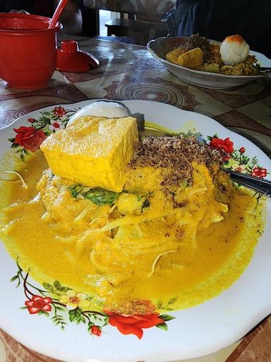 WARUNG LAKSA PAK ININ