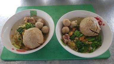 MIE BAKSO & JUS 3 SAUDARA