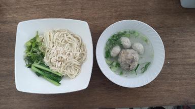 MIE BAKSO PUJA CIJEUNGJING