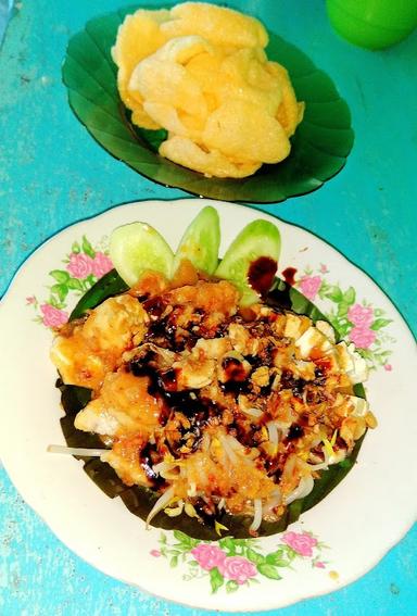 RUMAH MAKAN KUPAT TAHU EDHOL KHAS SUNDA