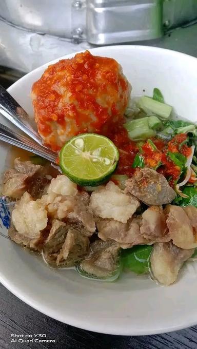 WARUNG BAKSO DEDEN