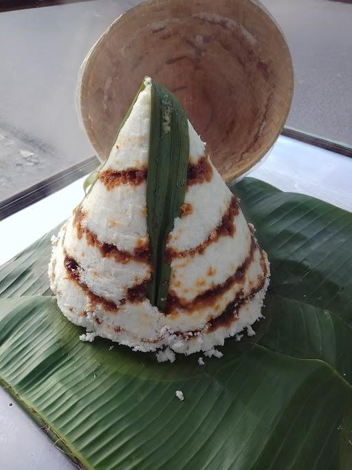 AWUG / KUE DONGKAL BERAS ASLI KHAS SUNDA