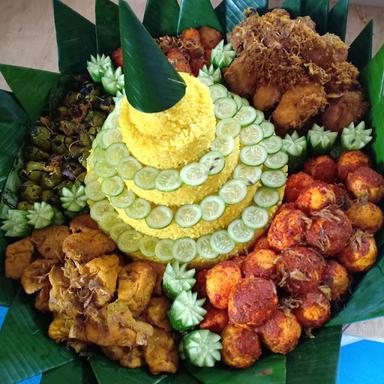 WARUNG NASI IBU JUJU