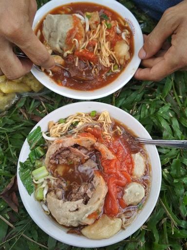 BAKSO PODIUM PANGLEJAR