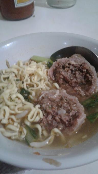 MIE BAKSO MOJOK