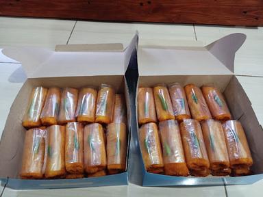 RISOLES & MARTABAK MINI MELATI