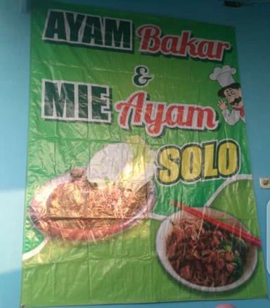 AYAM BAKAR SOLO