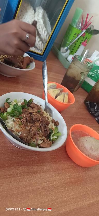 MIE AYAM BAKSO RAOS ECO