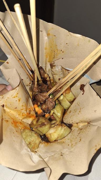 SATE MADURA CONG UBAY