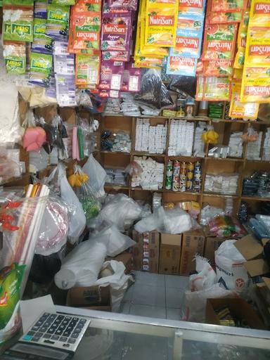 TOKO PLASTIK KHAERUL NISA MARDIAH