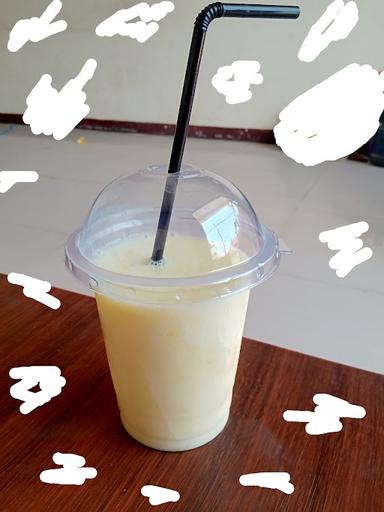 THAI TEA'NA