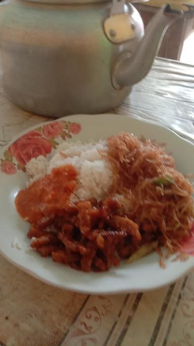 NASI UDUK MAMA ADI