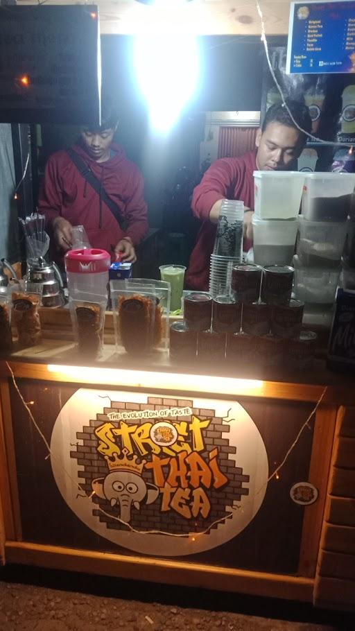 STREET THAI TEA