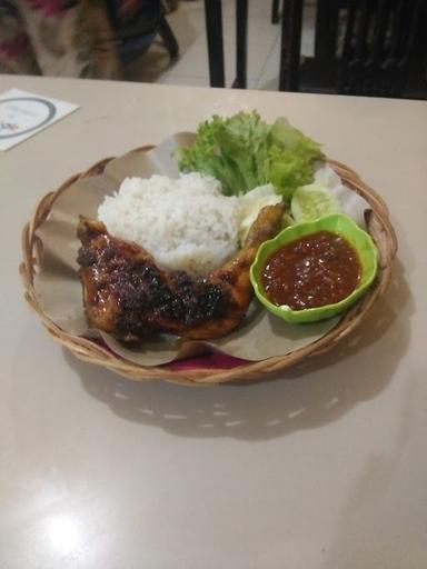 PONDOK AYAM BAKAR ALAM SARI