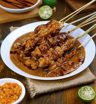 SATE MADURA BANG MAUN