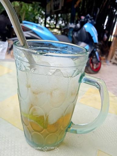 WARUNG BAMBU AMPEL