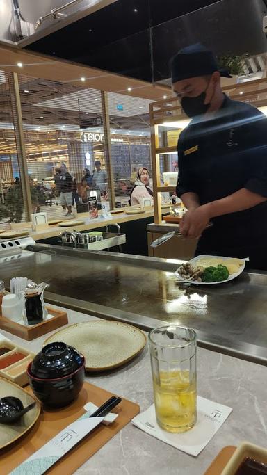 MAISON TATSUYA TEPPANYAKI AEON MALL DELTAMAS