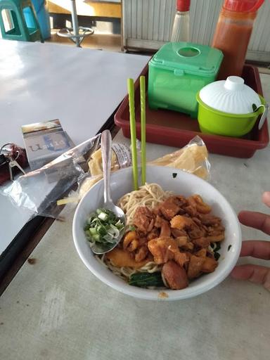 MIE AYAM KERING PAK DE MAN