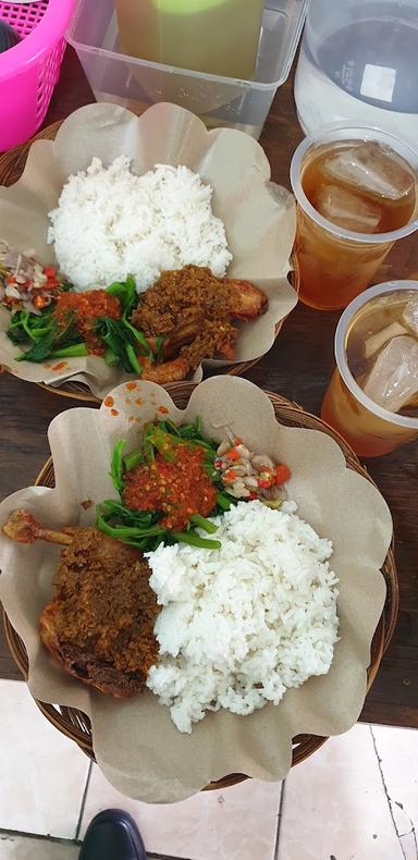 NASI BALI - WARUNG SARI NADI