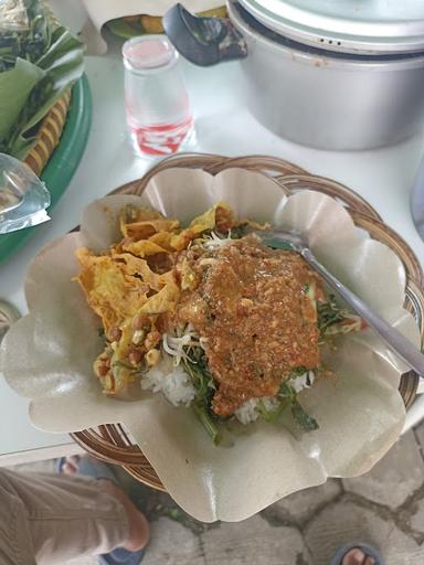 NASI PECEL JAWA TIMUR