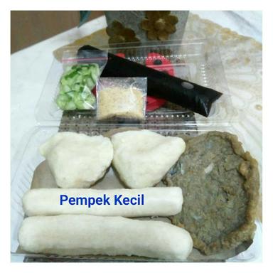 PEMPEK DAN TEKWAN ALIBI