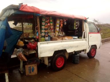 WARUNG KOPI DLL, DI MOBIL PUTIH, (ALLVIAN/OJAN)