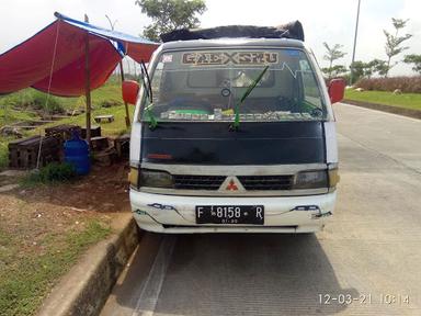 WARUNG KOPI DLL, DI MOBIL PUTIH, (ALLVIAN/OJAN)