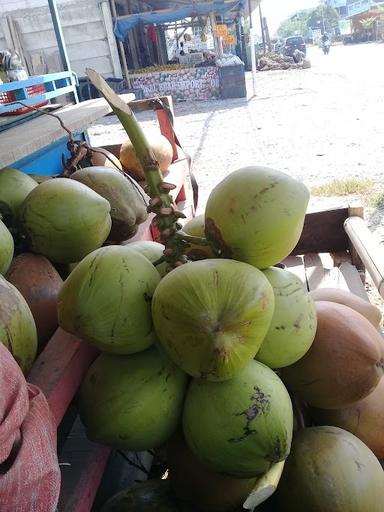 WARUNG NASI KUNINGAN IBU HJ ROSS