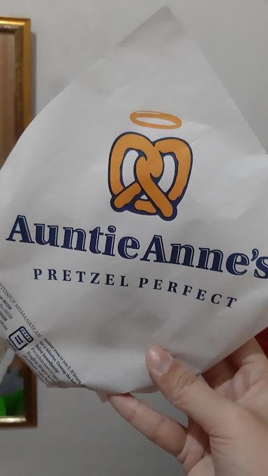 AUNTIE ANNE'S MALL LIPPO CIKARANG