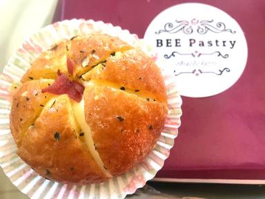 BEE PASTRY