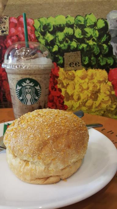 STARBUCKS - LIPPO CIKARANG