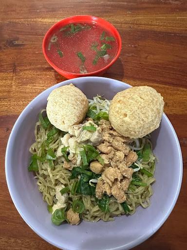 BAKMI JOJON