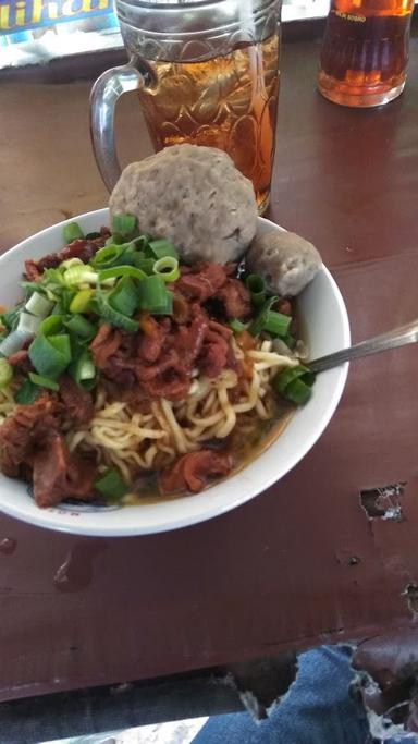 BAKSO DANAU