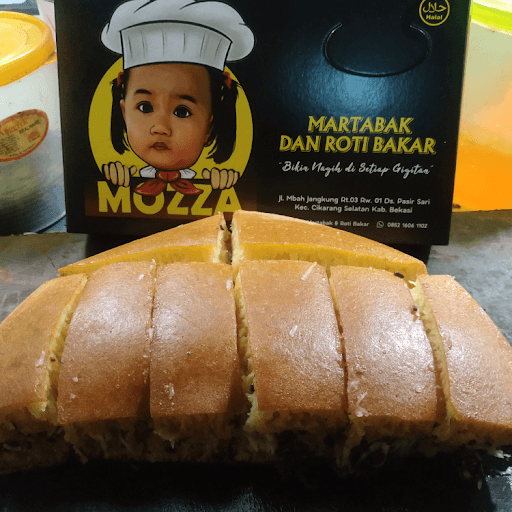 MOZZA MARTABAK DAN ROTI BAKAR