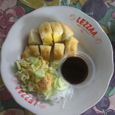 PEMPEK PALEMBANG IBU THEREE