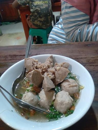 MIE AYAM & BAKSO MBAK PUR