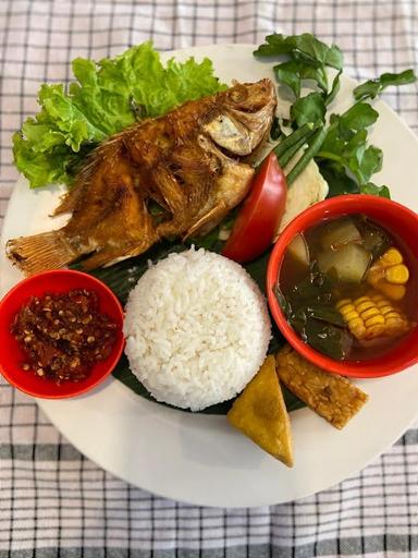 RUMAH MAKAN SOP PAK DARSO