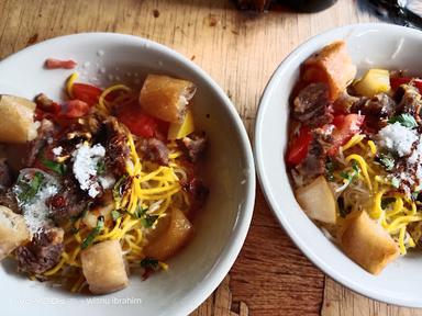 SOTO MIE BOGOR PILAR KIJANG