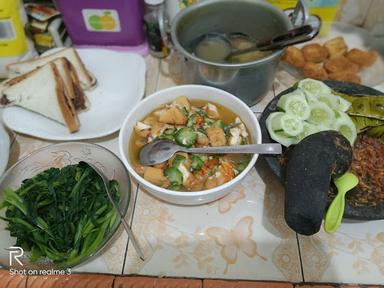 TAHU PEDAS