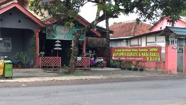 KEDAI APIH CIKEMBAR (KAC)