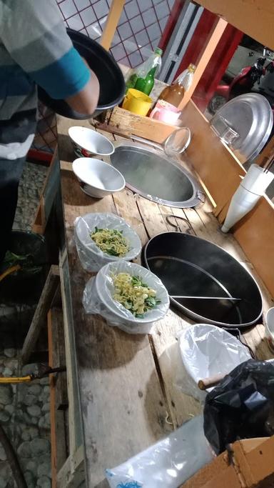 PONDOK BAKSO&MIE AYAM NANDA