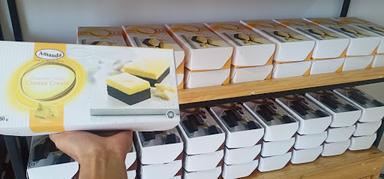 OUTLET AMANDA BROWNIES - SUKABUMI