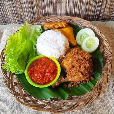 AYAM BAKAR RIZKI