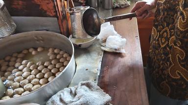 BAKSO MAS DEDI GANG HJ MARZUKI