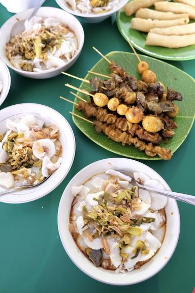 BUBUR AYAM BUNUT PERINTIS