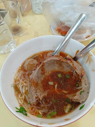 MIE BAKSO ROSO