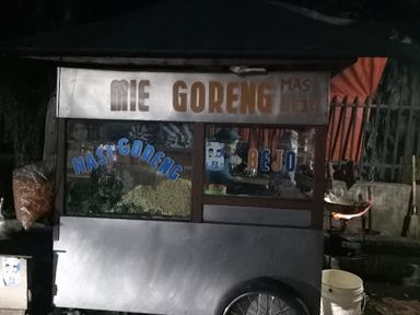 MIE DAN NASI GORENG MAS BEJO