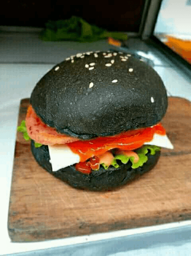 MR 3 BLACK BURGER