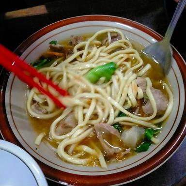 SOTO MIE MANG ECE CAB ODEON